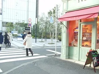 新宿駅西口からの道案内