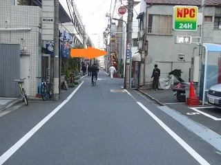 新宿駅西口からの道案内